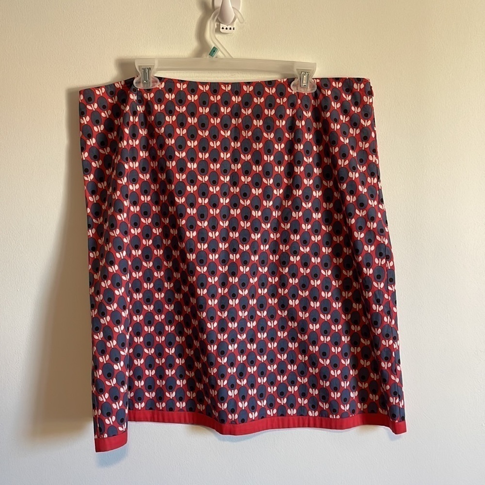 Boden Red and Navy Geometric A-Line Skirt